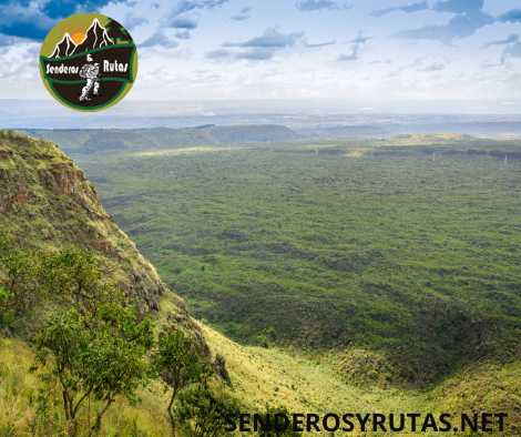 Trekking en Kenia: Apreciar la vista del Cráter Menengai